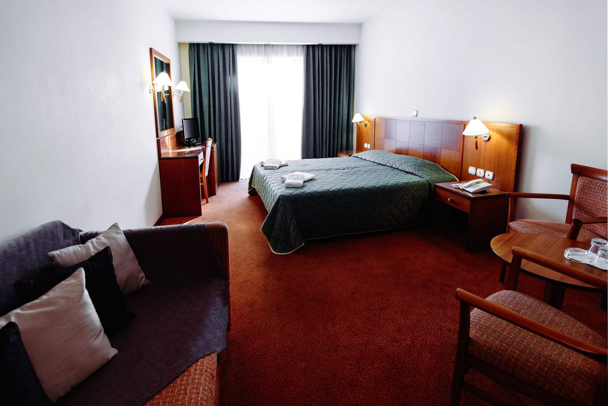 Athens Mirabello Ngoại thất bức ảnh